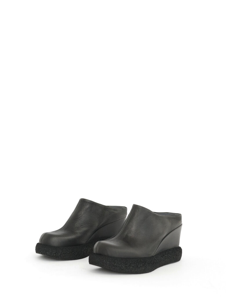 Lofina - Shoe with wedge heel