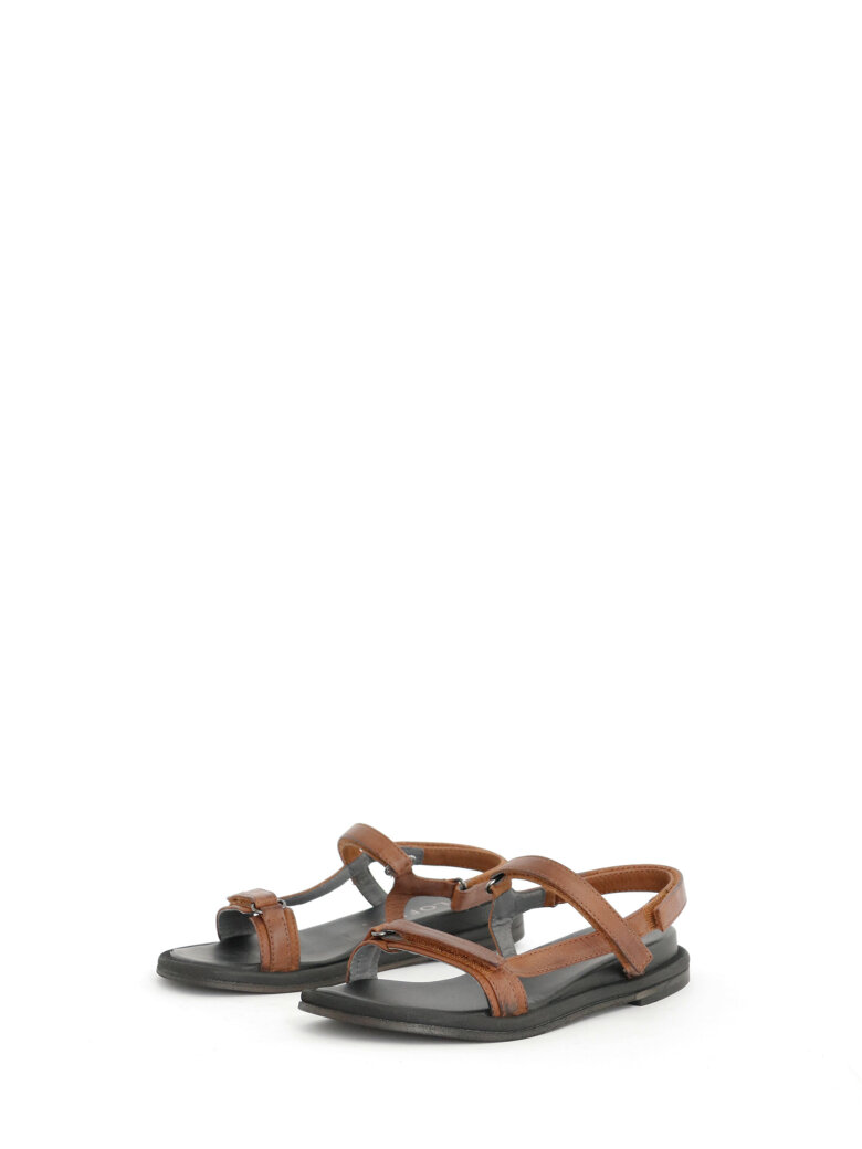 Lofina - Sandal with velcro