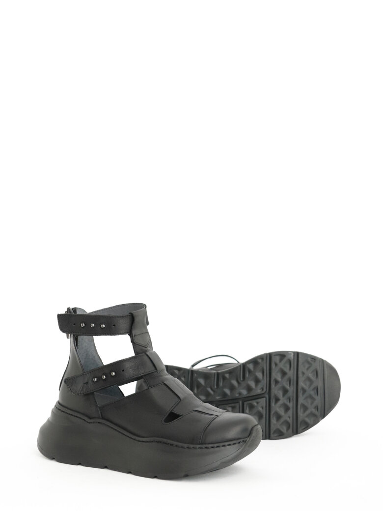 Lofina - Sneakers with zipper