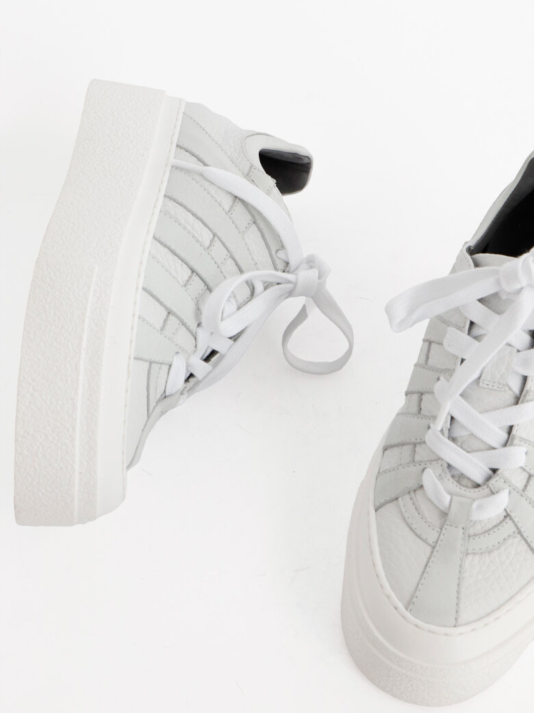 Lofina - Sneakers with laces