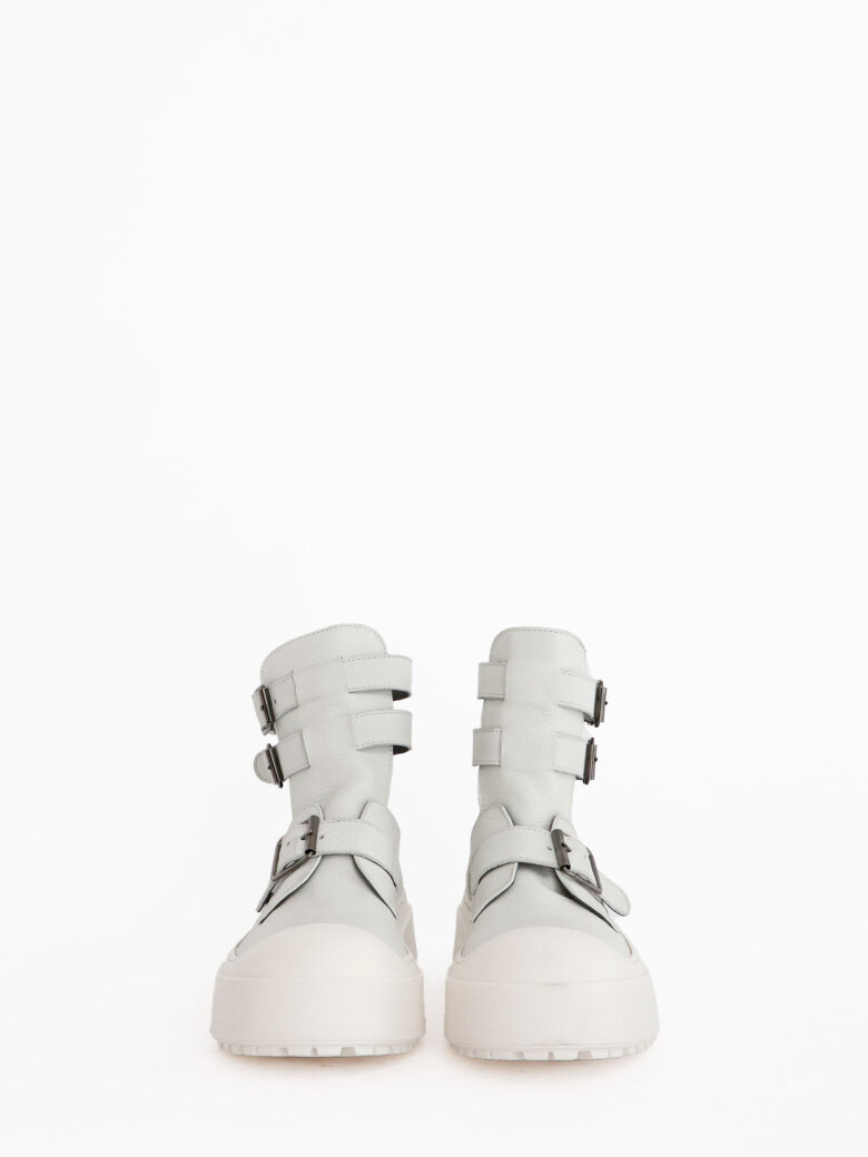 Sort Aarhus - Open shoe with buckles, zipper and rubber sole