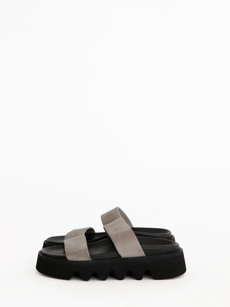 Lofina - Sandal med elastik