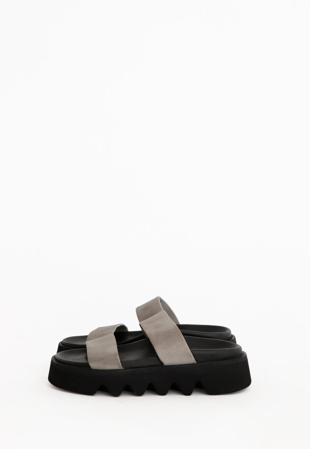 Lofina - Sandal with elastic