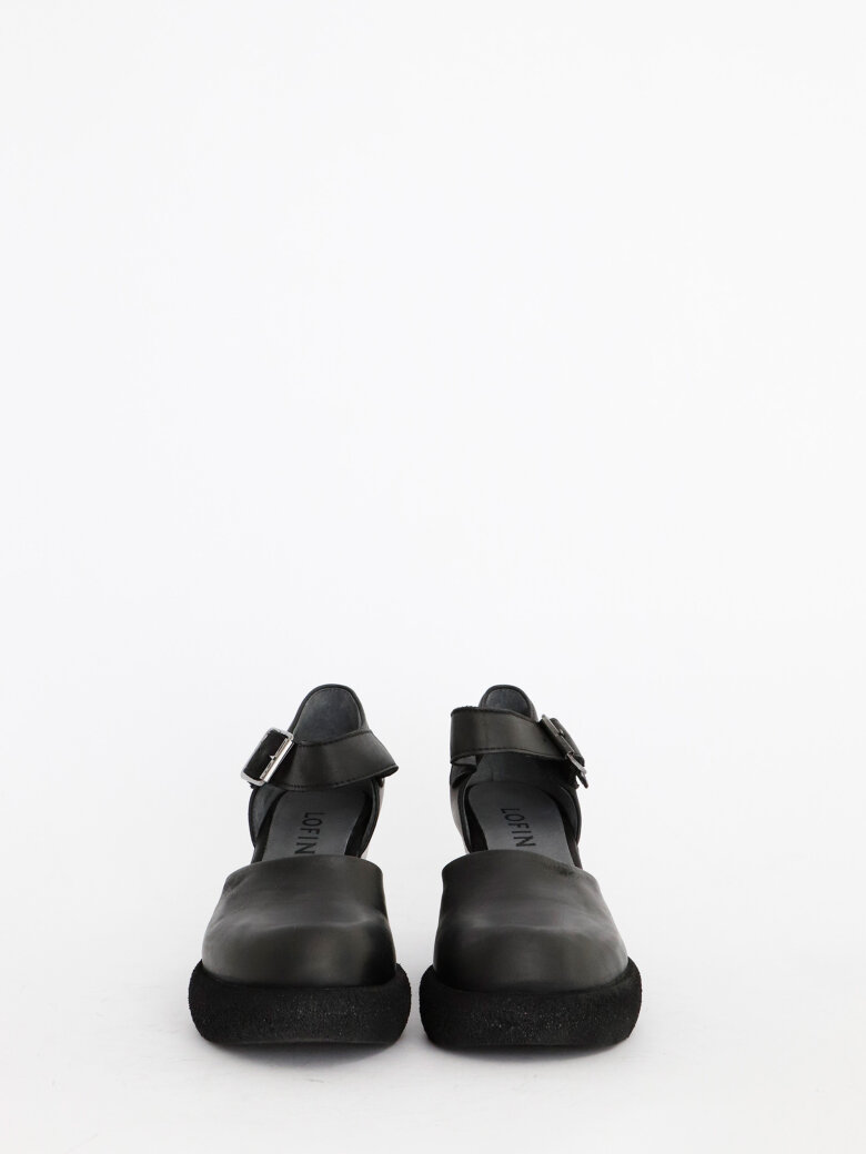 Lofina - Sandal med kilehæl