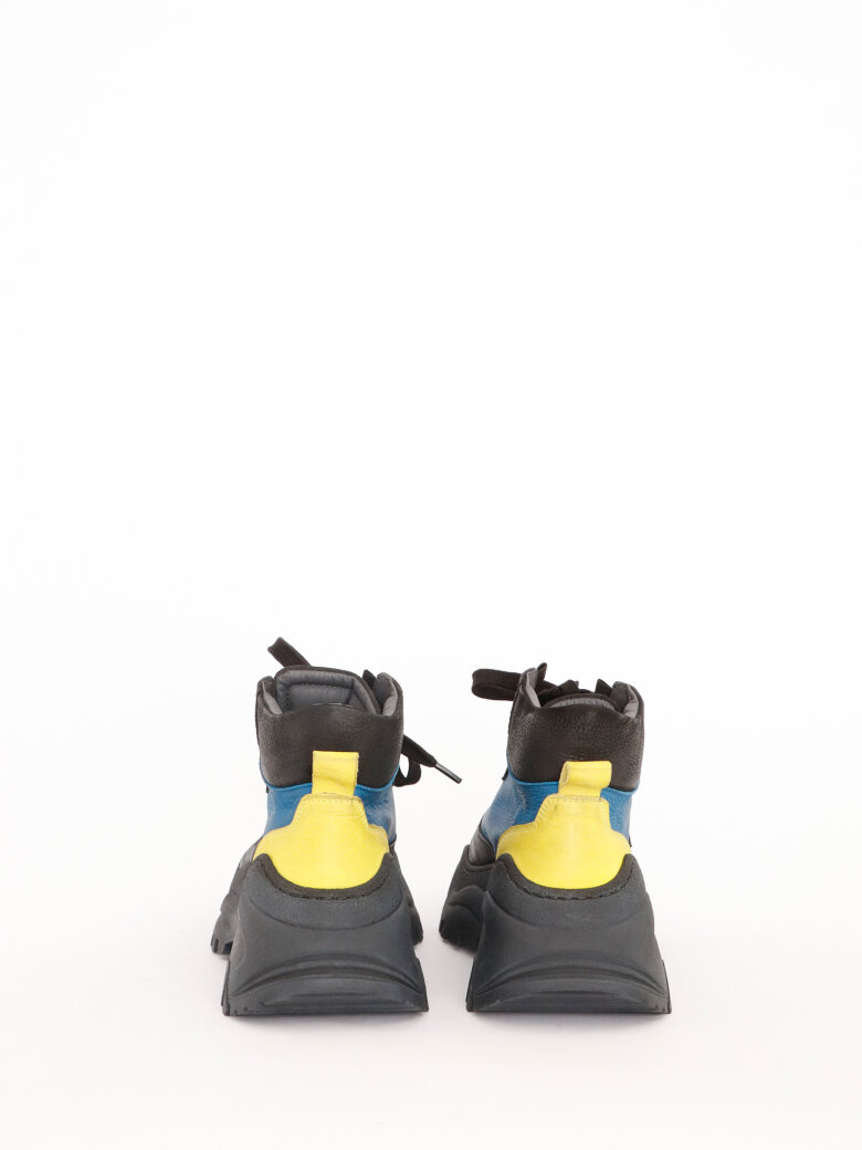 Lofina - Sneakers med snøre