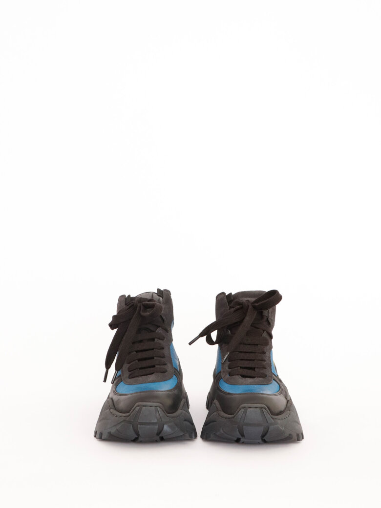 Lofina - Sneakers med snøre