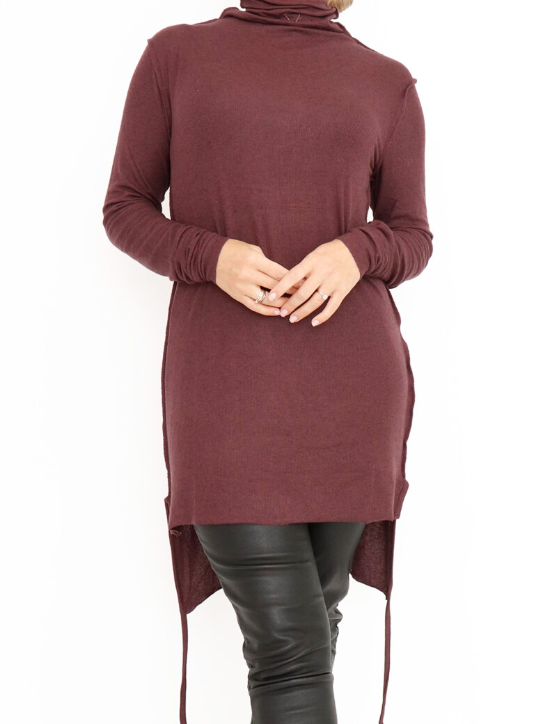 Sort Aarhus - Tight fit blouse in rib quality with high neck and long sleeves