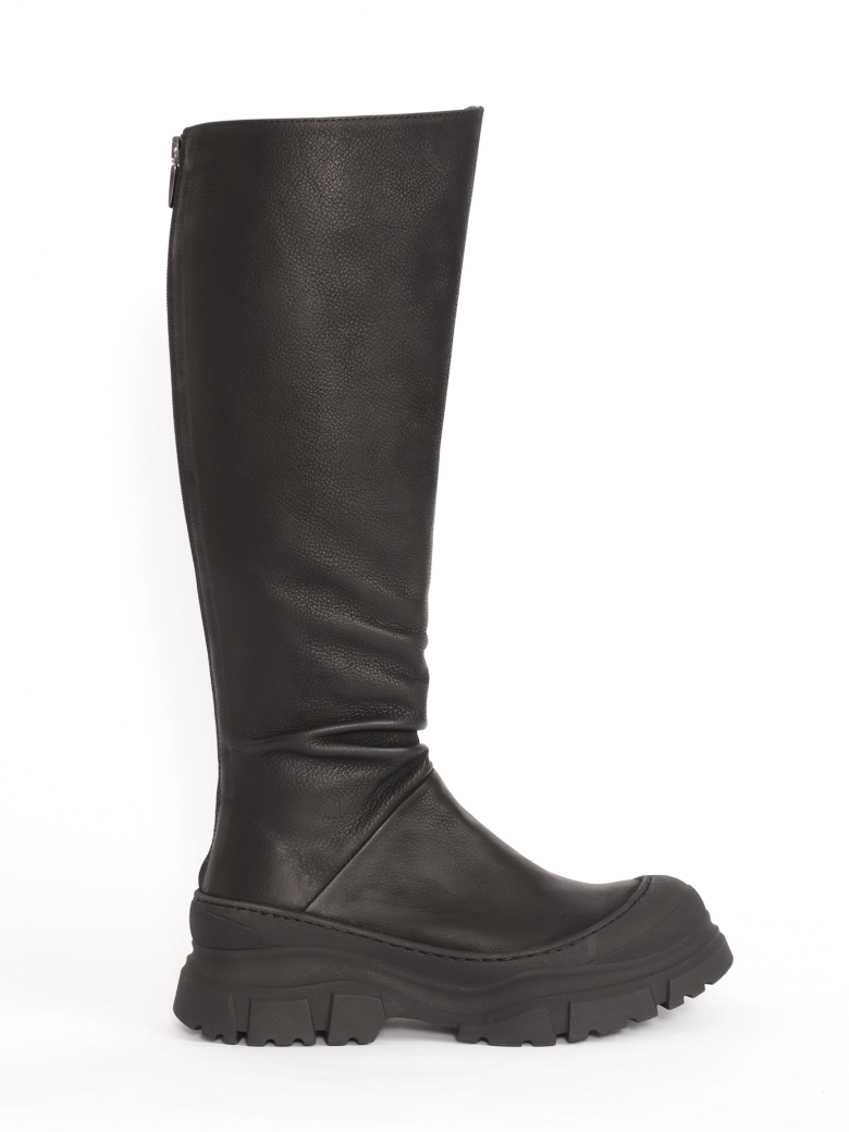 Boots long
