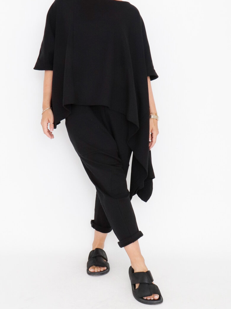 Sort Aarhus - Asymmetrisk bluse