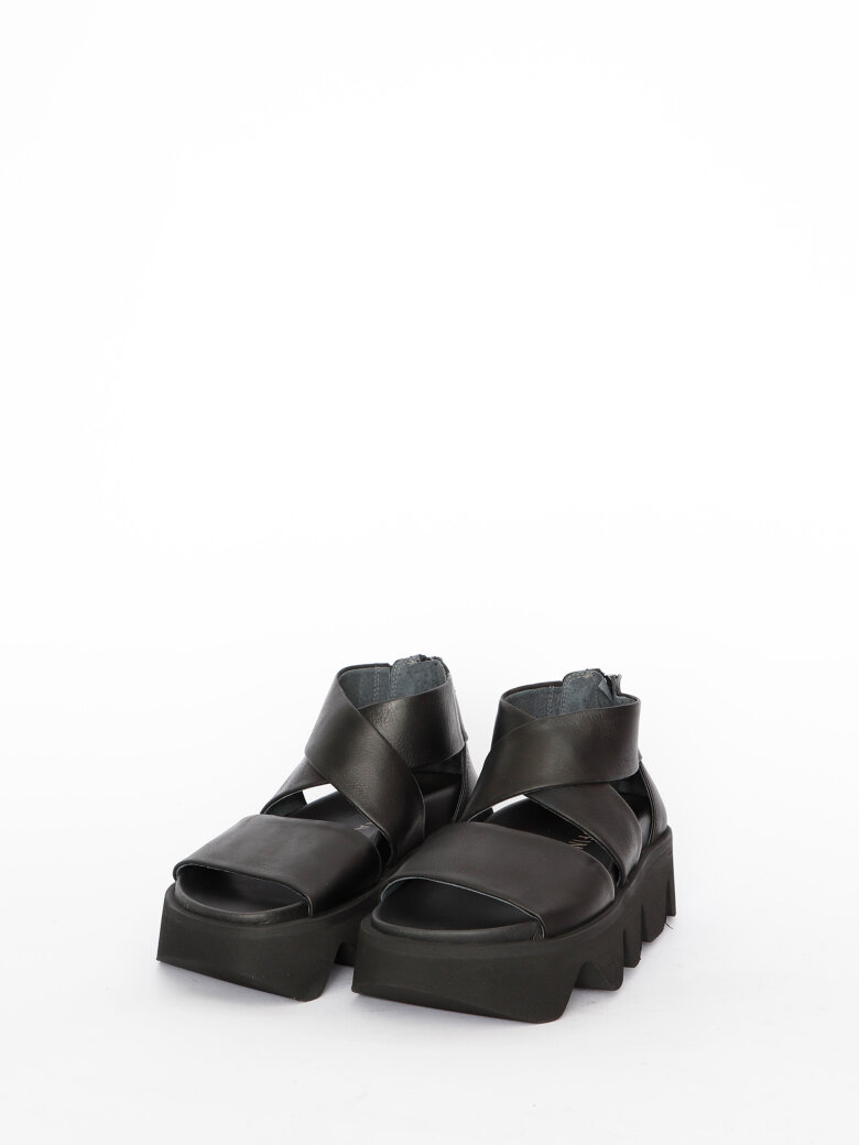 Lofina - Sandal med lynlås