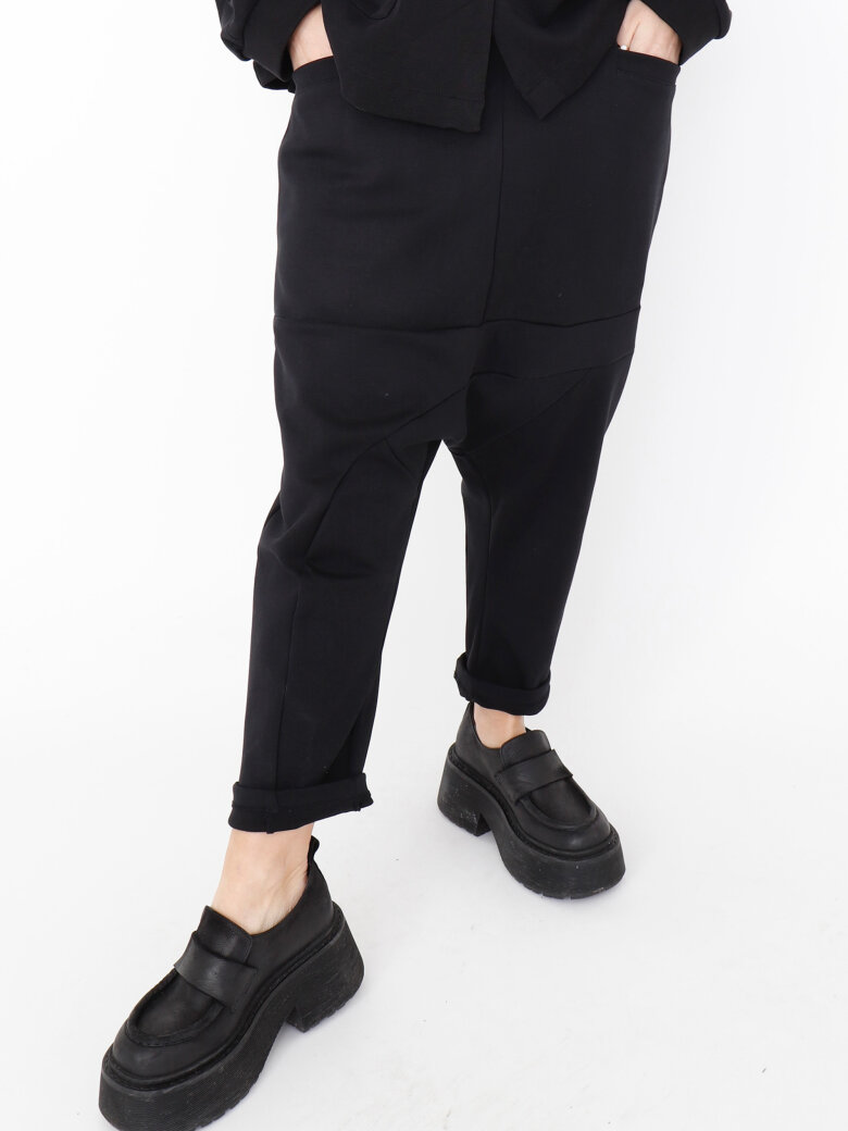 Sort Aarhus - 3/4-length baggy pants