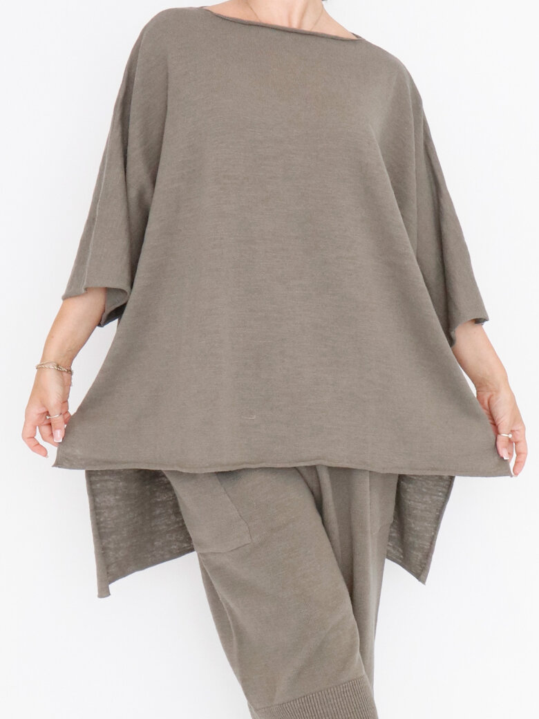 Sort Aarhus - Oversized knit sweater