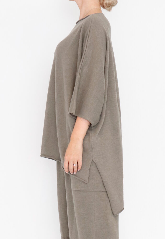 Sort Aarhus - Oversized knit sweater