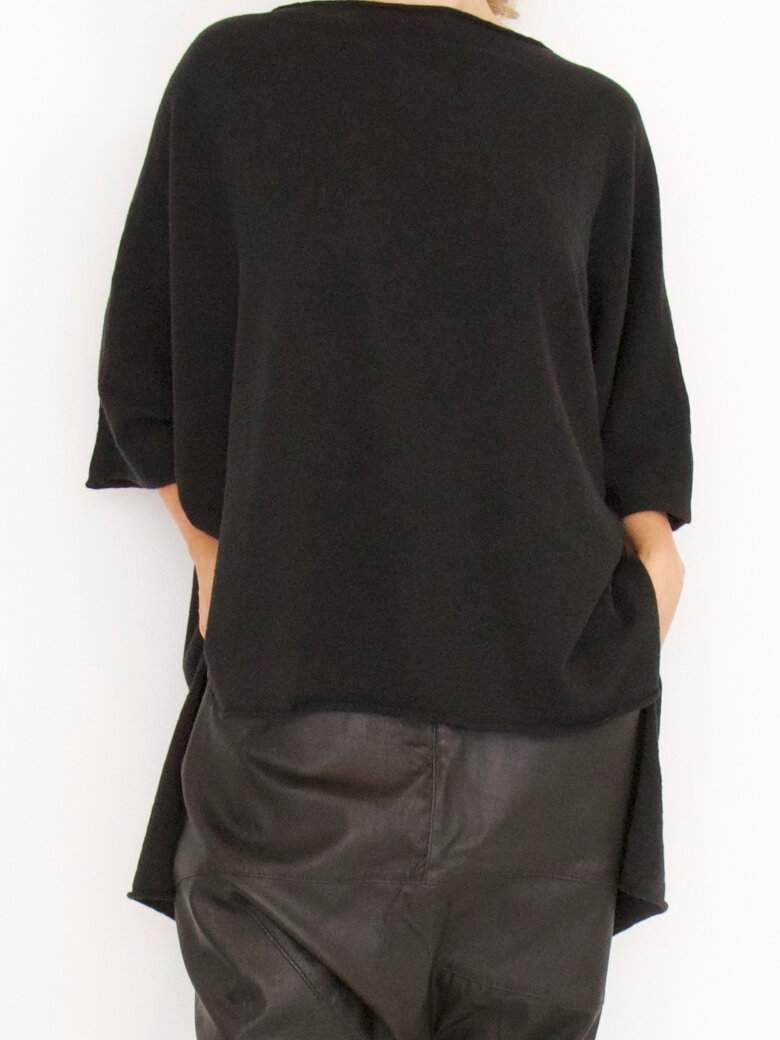 Sort Aarhus - Oversized knit sweater