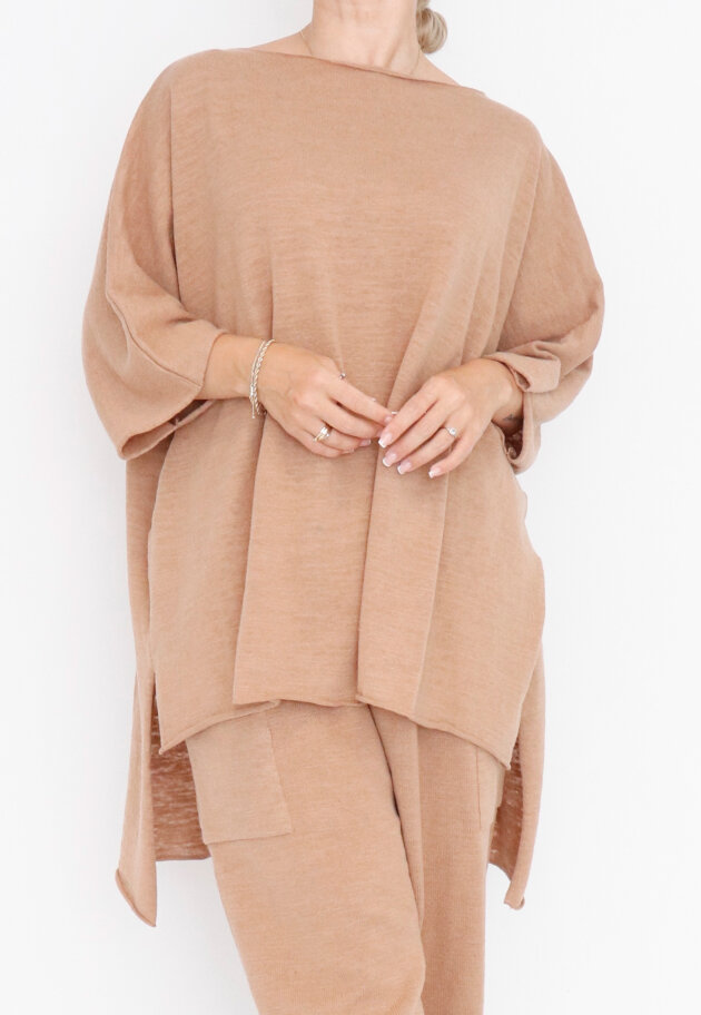 Sort Aarhus - Oversized knit sweater