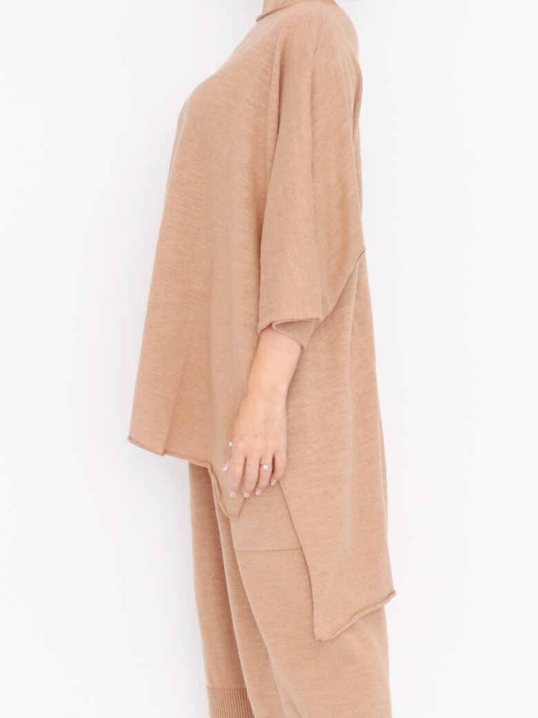 Sort Aarhus - Oversized knit sweater