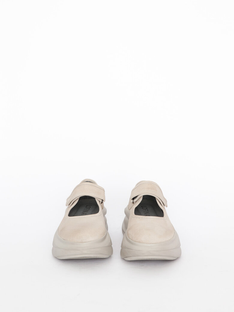 Lofina - Open shoes with velcro closure
