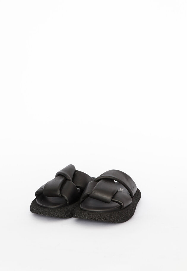 Lofina - Sandal with twist detail