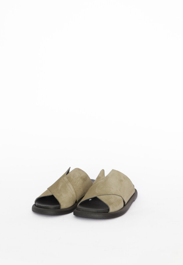 Lofina - Simple sandal