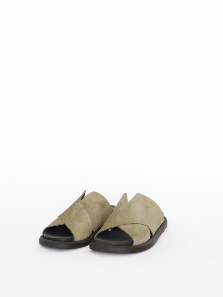 Lofina - Simple sandal