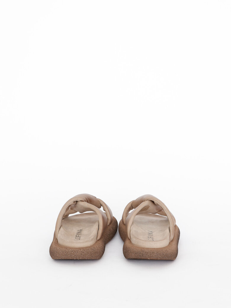 Lofina - Sandal with twist detail