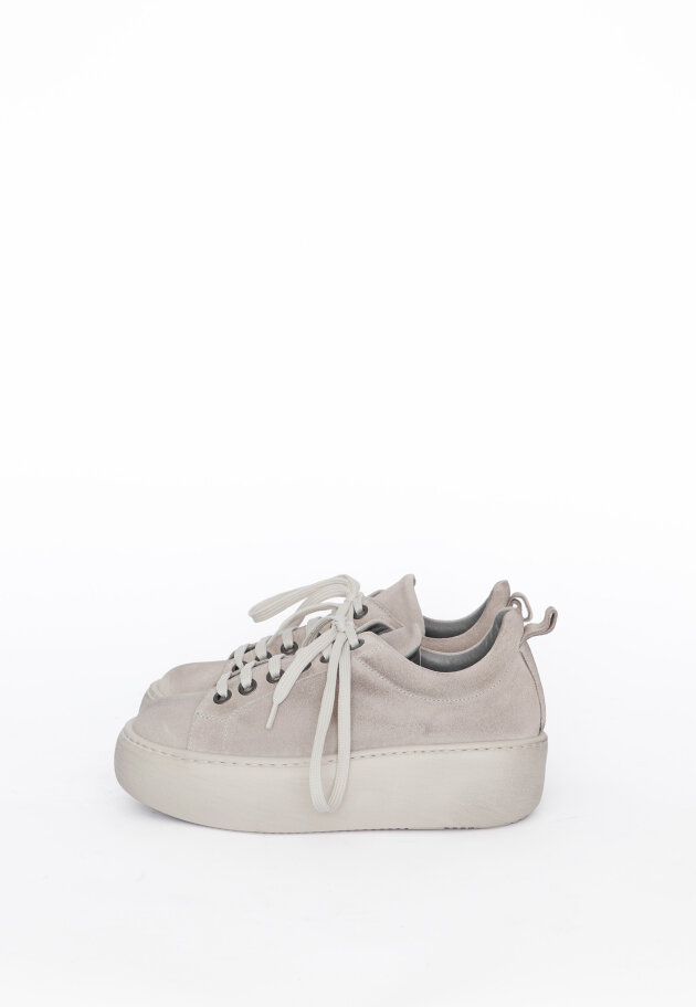 Lofina - Shoes with laces.