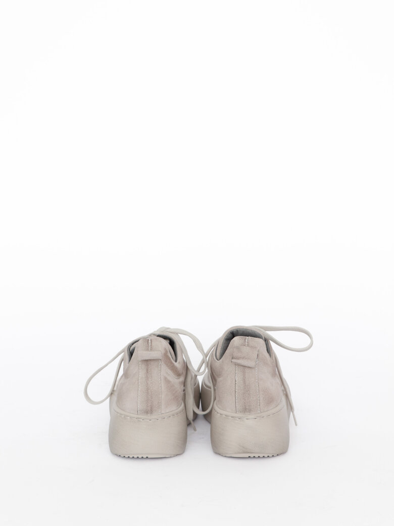 Lofina - Shoes with laces.