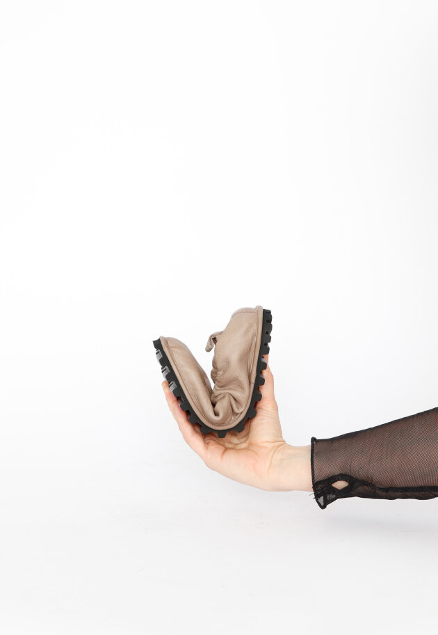 Lofina - Ballerina with a flexible sole