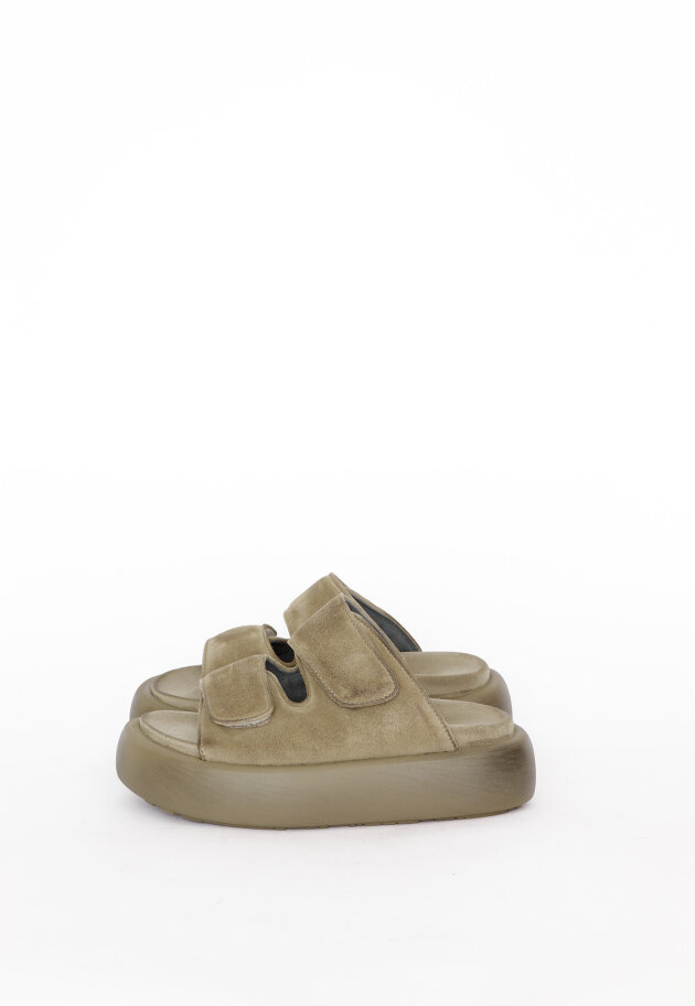 Lofina - Sandal with double Velcro closure