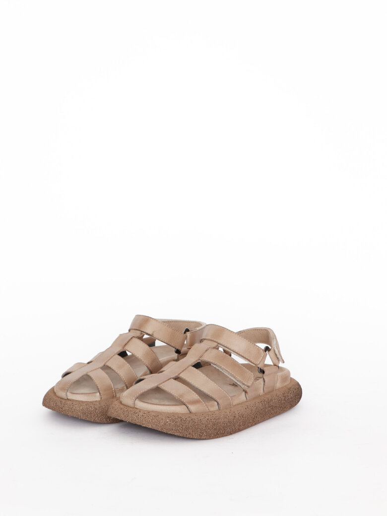 Lofina - Sandal with Velcro closure