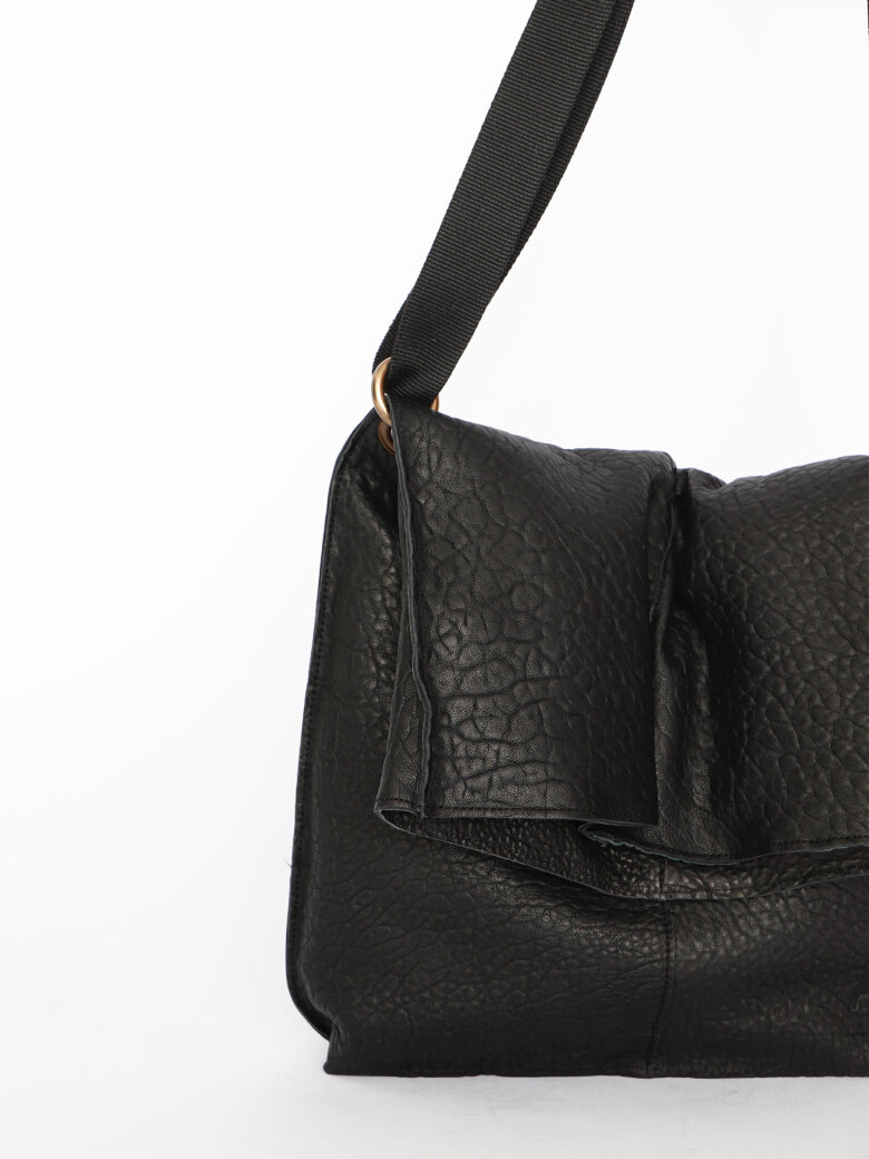 Sort Aarhus - Shoulder bag with button closure