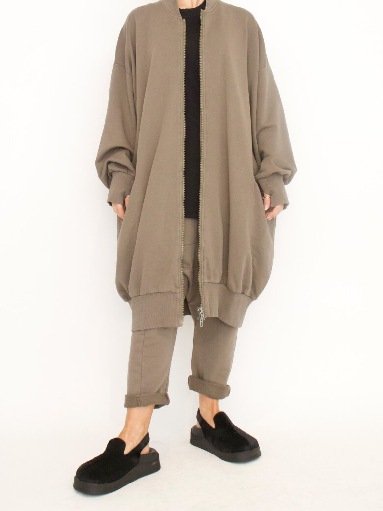 Sort Aarhus - Long cardigan with zipper