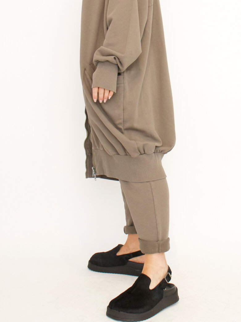 Sort Aarhus - Long cardigan with zipper