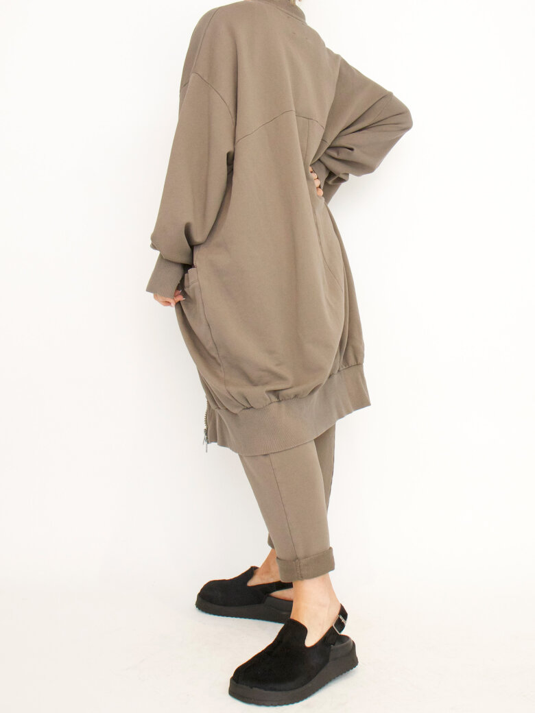 Sort Aarhus - Long cardigan with zipper