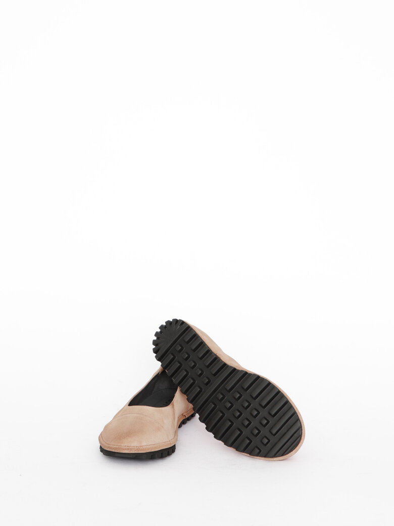 Lofina - Ballet flat with a flexible sole