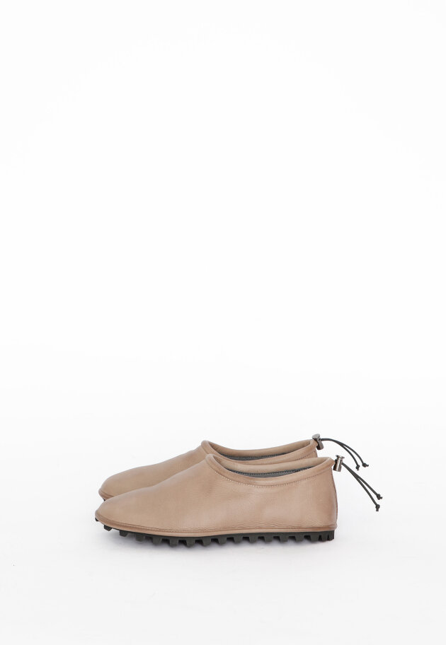 Lofina - Shoes with a flexible sole