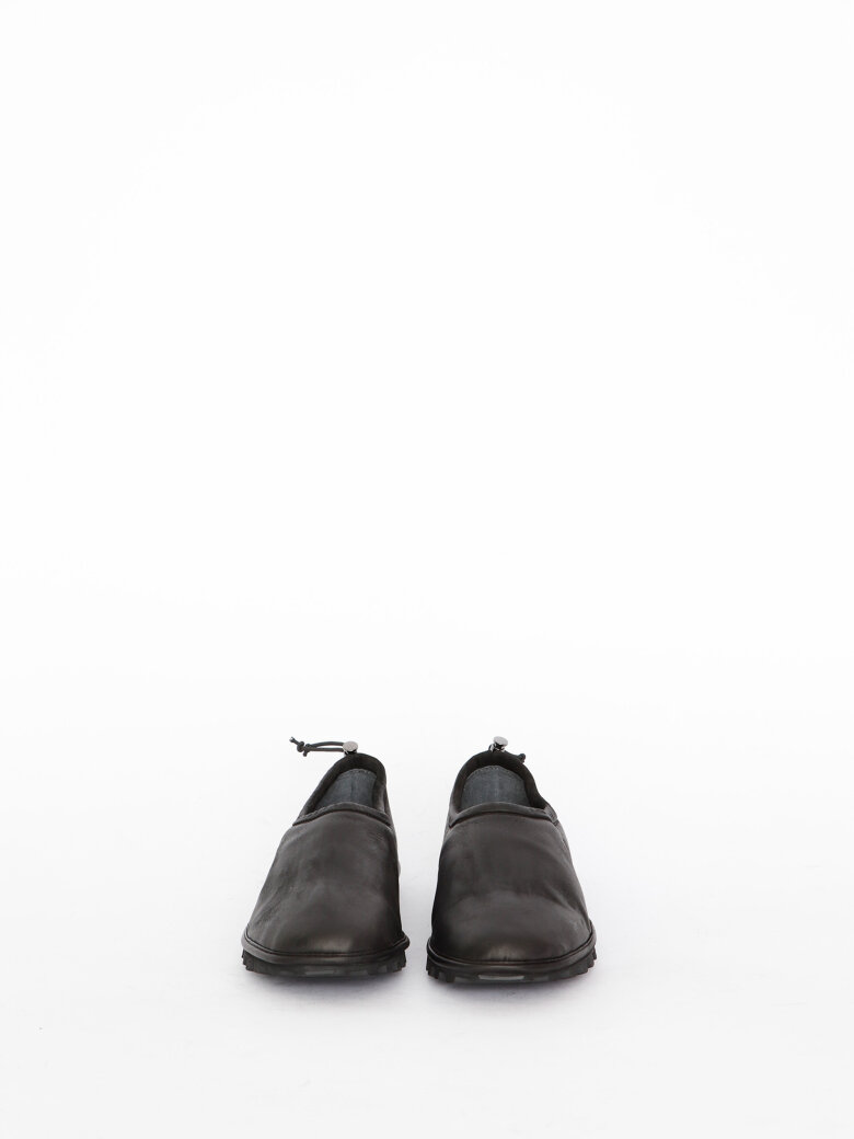 Lofina - Shoes with a flexible sole