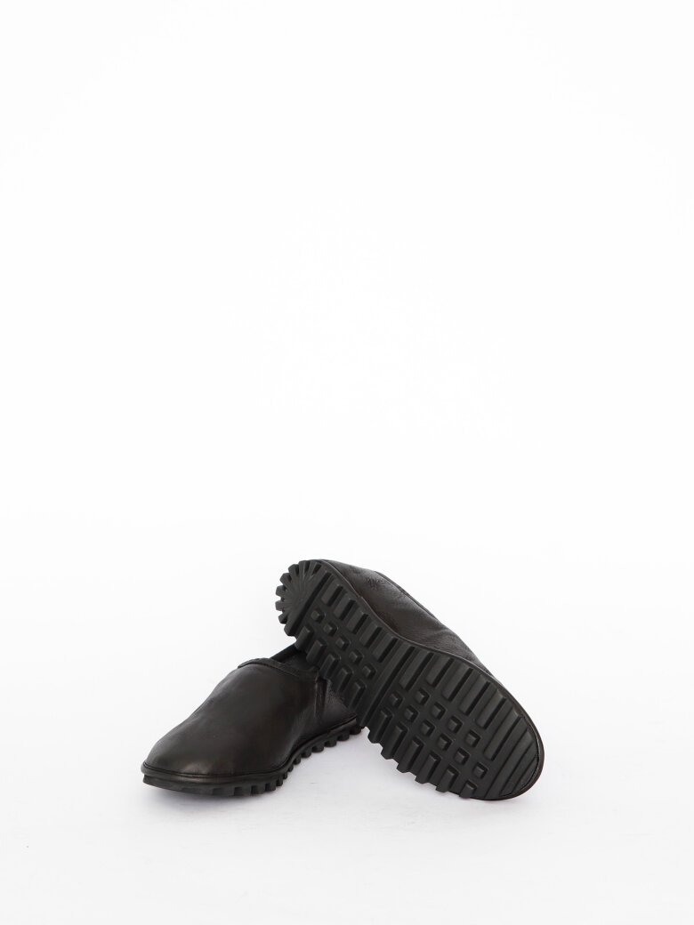 Lofina - Shoes with a flexible sole
