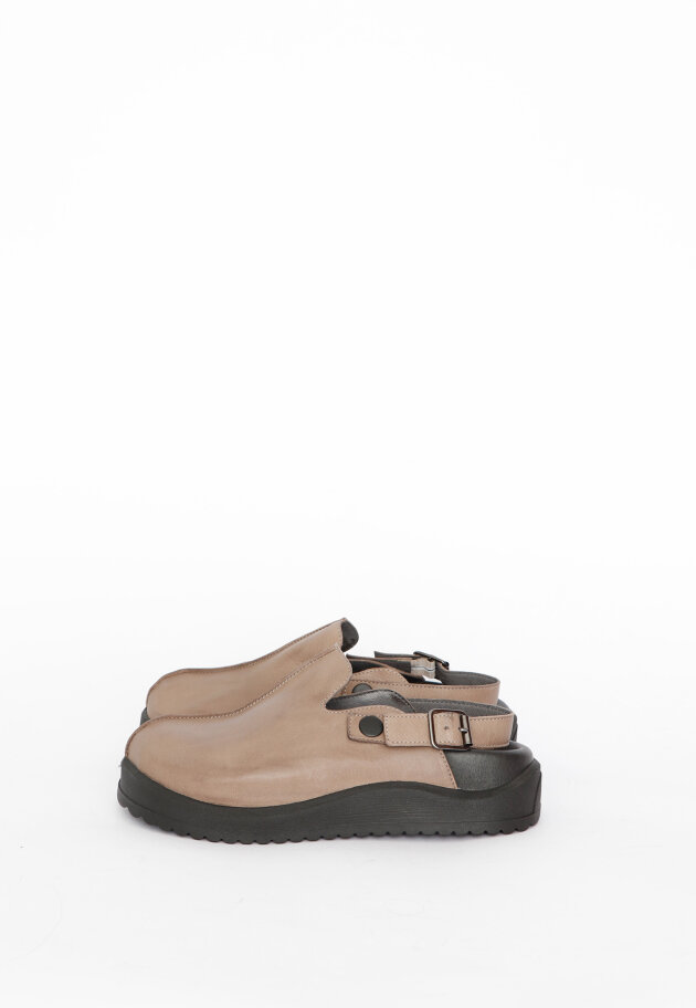 Sort Aarhus - Clog with heel strap and buckle