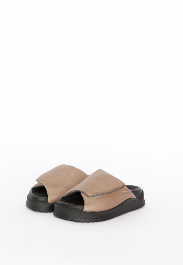 Sort Aarhus - Sandal with Velcro closure