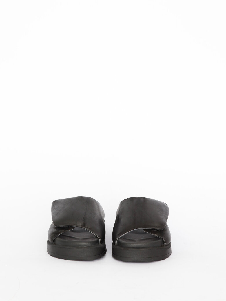 Sort Aarhus - Sandal with Velcro closure