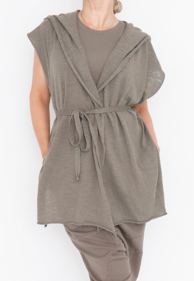 Sort Aarhus - Stylish knitted vest 