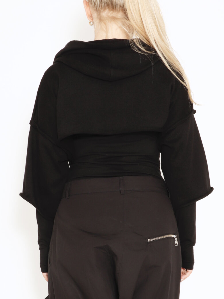 Sort Aarhus - Short knitted blouse with hood