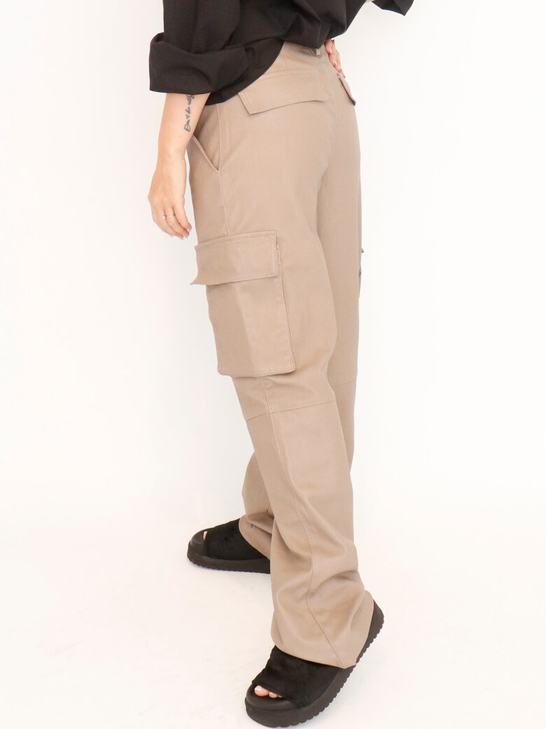 Sort Aarhus - Cargo pants in lamb leather