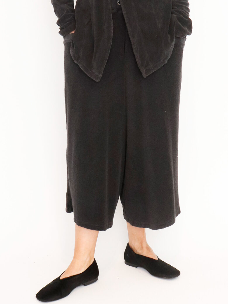 Sort Aarhus - 3/4-length wide pants