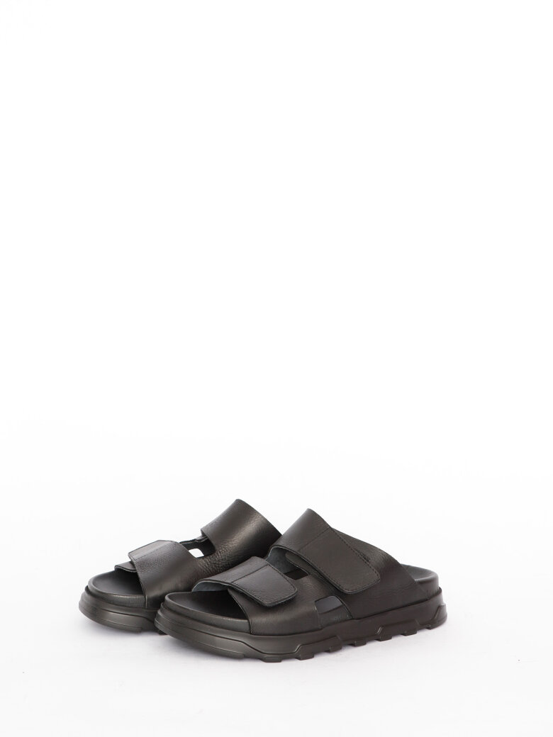 Lofina - Sandal med velcrolukning