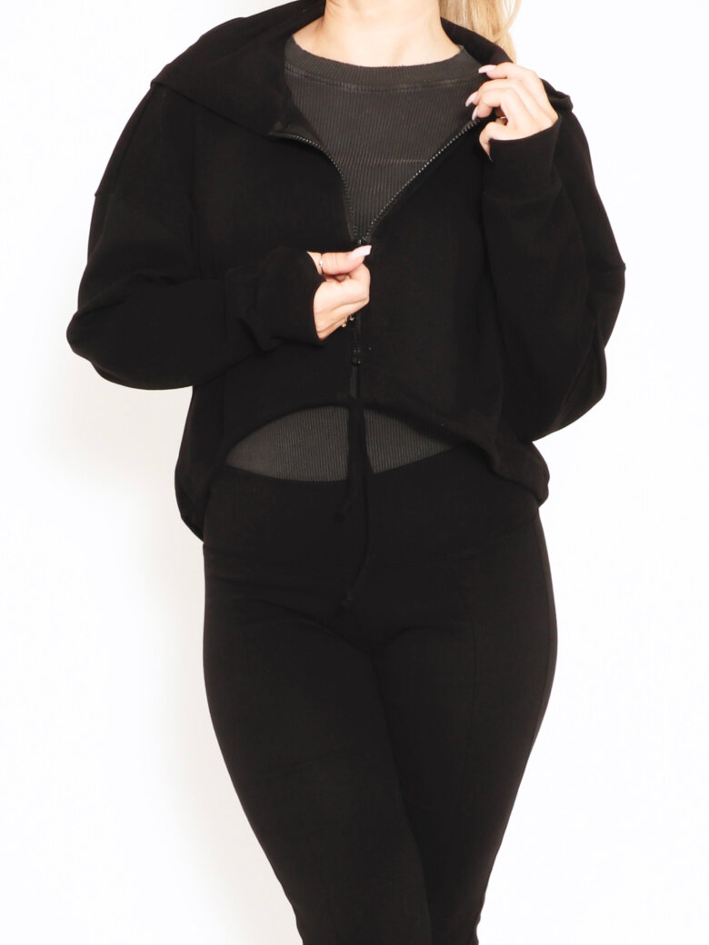 Blouse with zipper