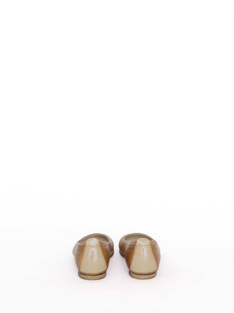 Lofina - Ballerina med blank snude