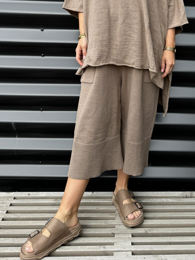 Lofina - Sandal med fodsengssål og spænder