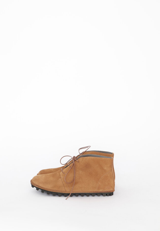 Lofina - Desert boot with a flexible sole